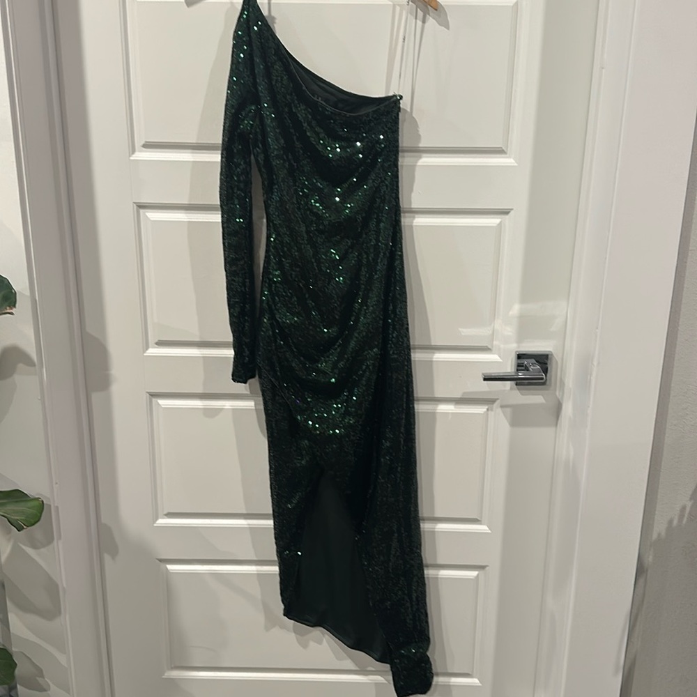 Lulus green sequin dress